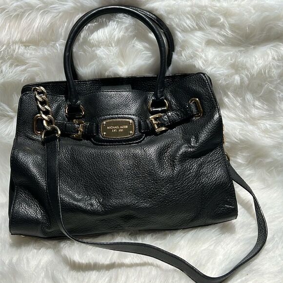 MICHAEL KORS Tumbled Black Leather Crossbody Satchel Gold Hardware B92 - Picture 2 of 16